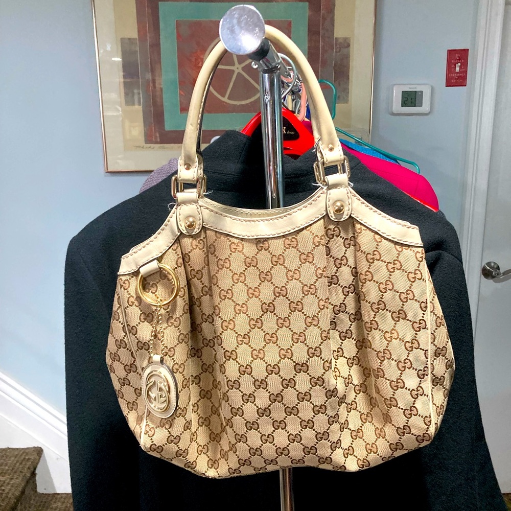 Gucci Sukey Canvas and Leather Medium Tote